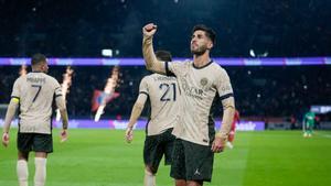 Marco Asensio abrió el marcador para el PSG tras una gran asistencia de Barcola