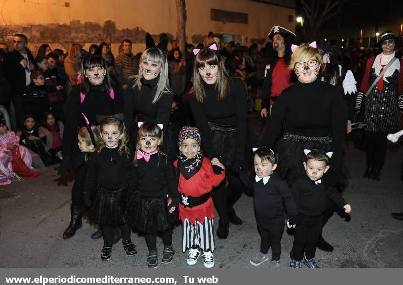 GALERÍA DE FOTOS - Fiesta de Carnaval en el Grao de Castellón