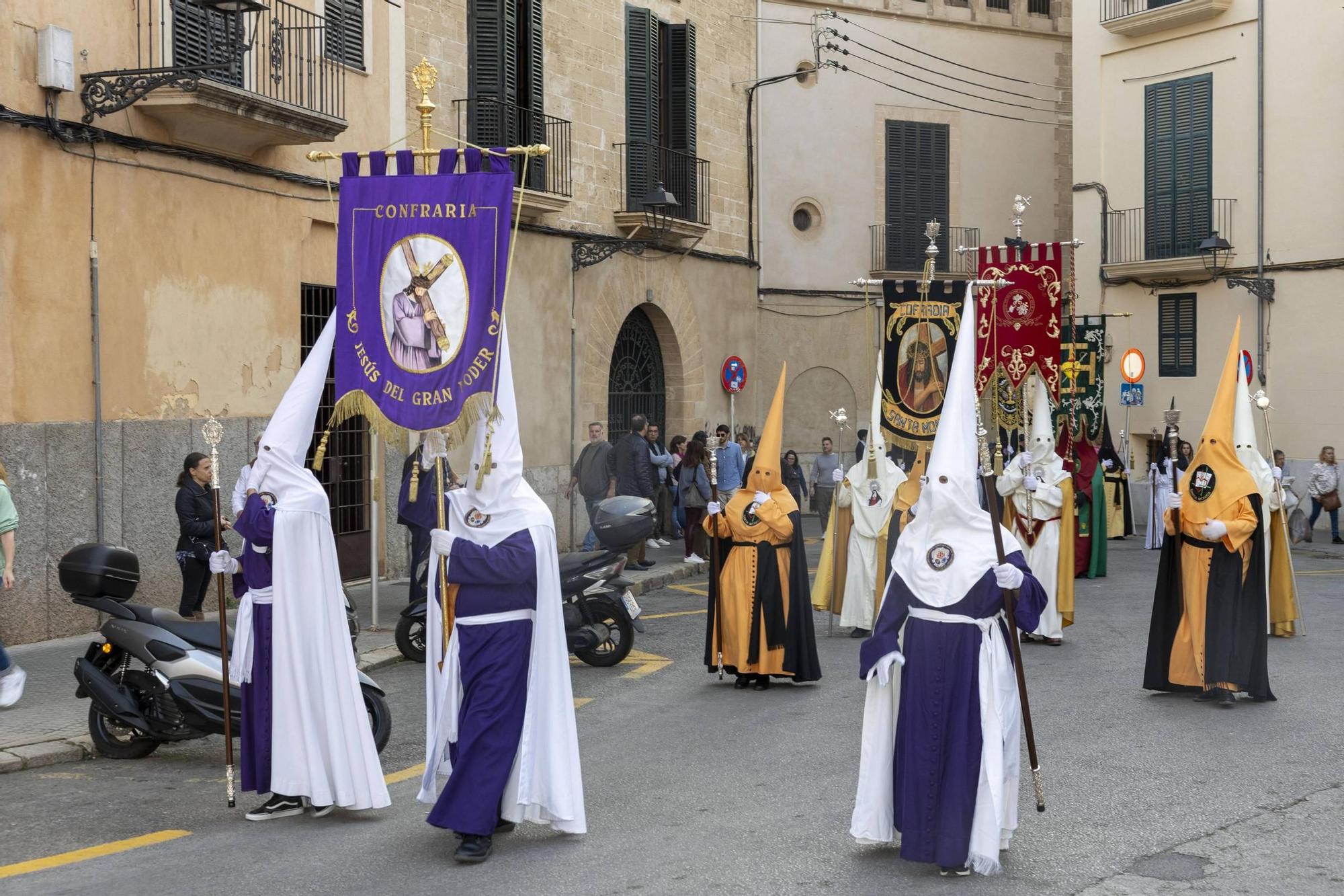 Semana Santa en Palma | Procesión de los Estandartes