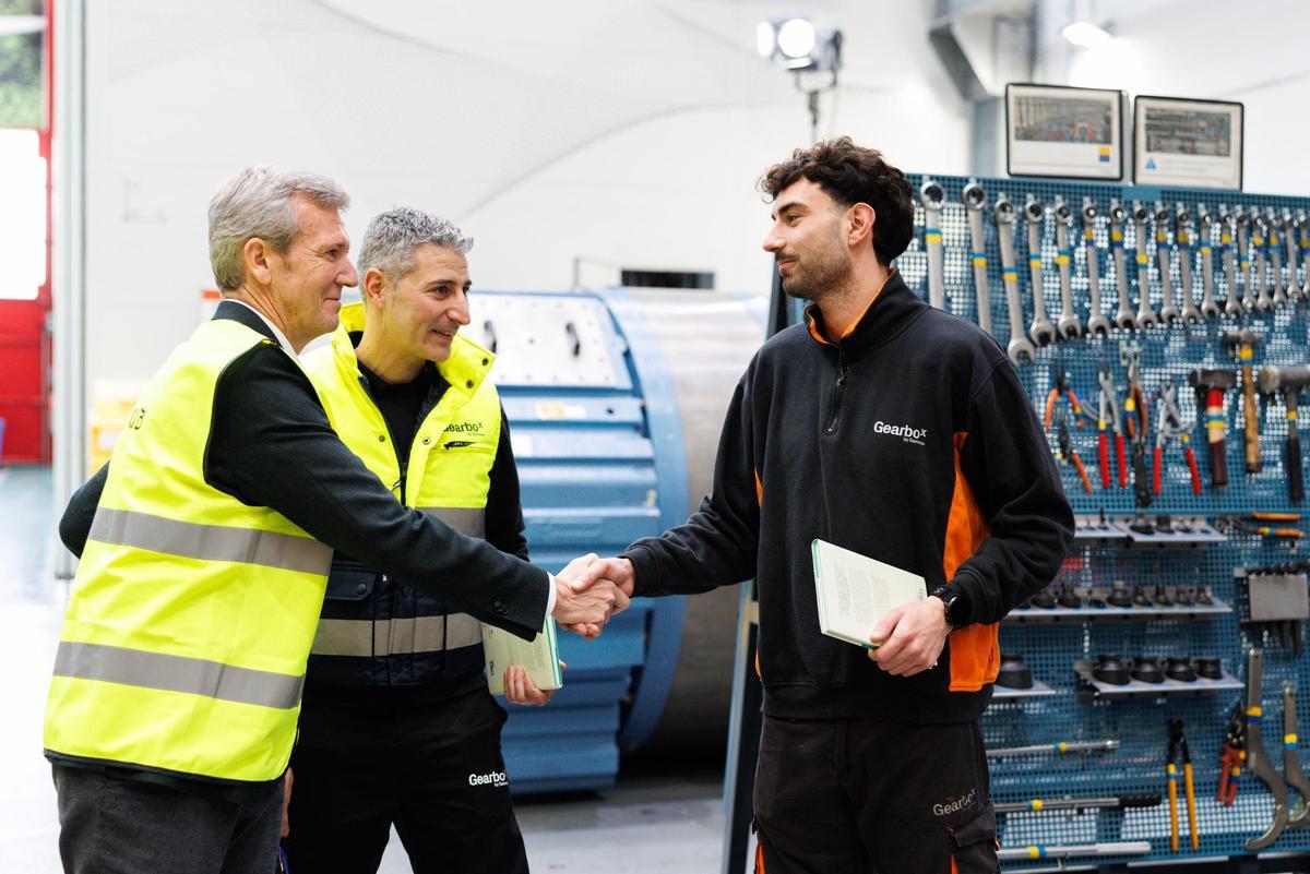 Rueda defiende el impulso a la energía eólica desde la planta de Siemens Gamesa en Sigüeiro Rueda defiende el impulso a la energía eólica desde la planta de Siemens Gamesa en Sigüeiro