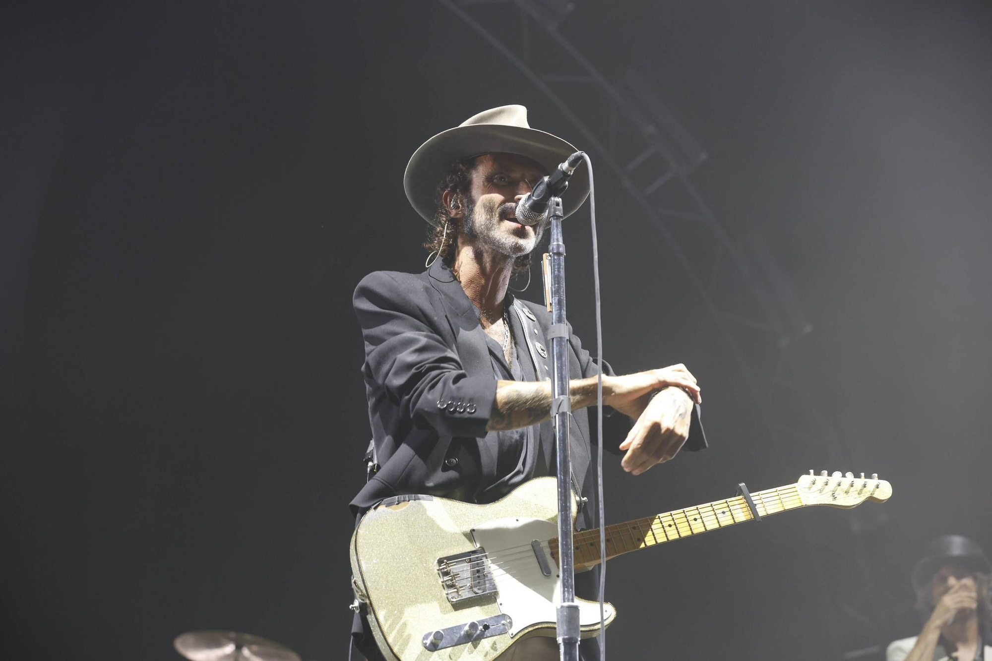El concierto de Leiva en el Gijón Life, en imágenes
