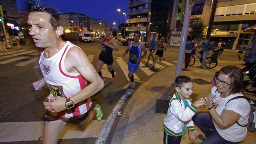 La Nocturna Estradense, en su edición de 2013 // Bernabé