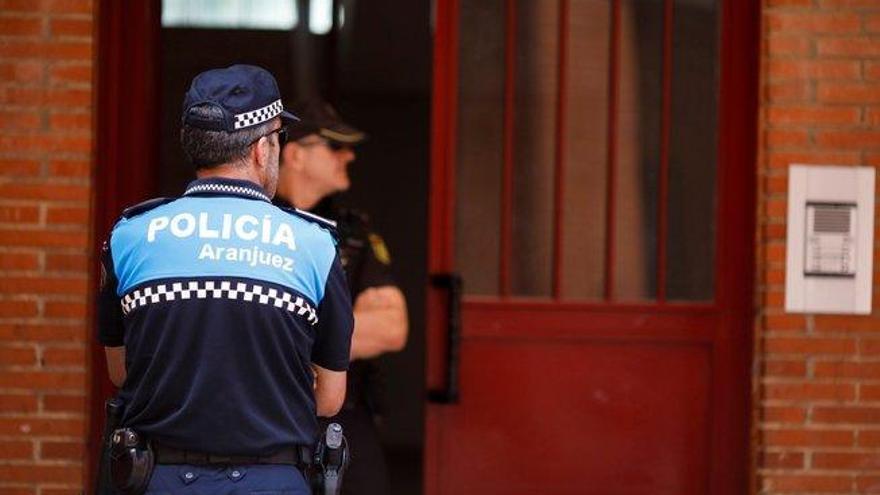 En libertad con cargos el viudo de una víctima del tiroteo de Aranjuez, tras ser arrestado por conducción temeraria