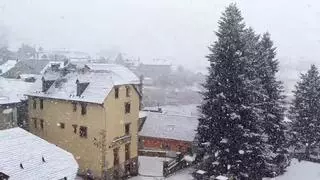 La borrasca deja intensas nevadas en el Pirineo y fuertes lluvias en Tarragona, con puntos rozando los 100 litros