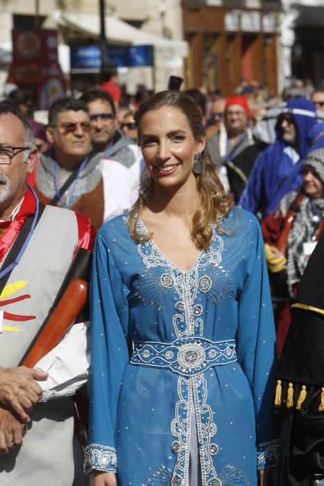 Alardo de Moros y Cristianos por el Nou d'Octubre