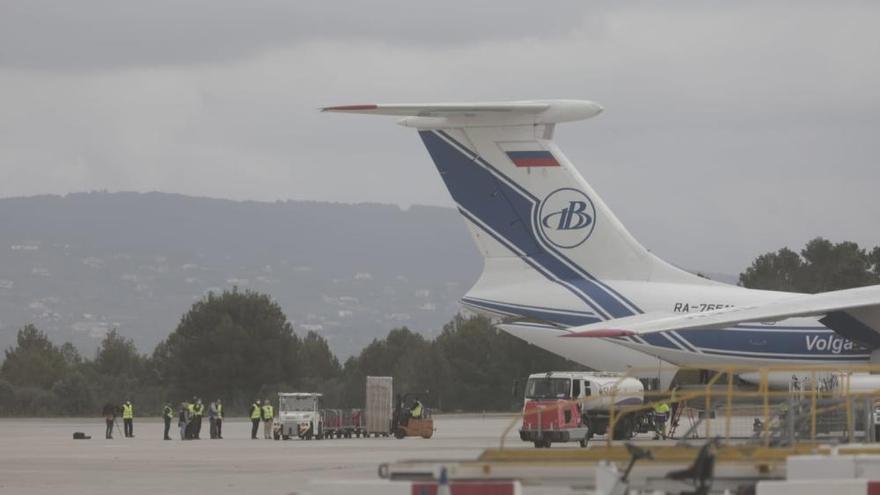 Coronavirus-Krise: Mallorca wird mit Schutzkleidung beliefert