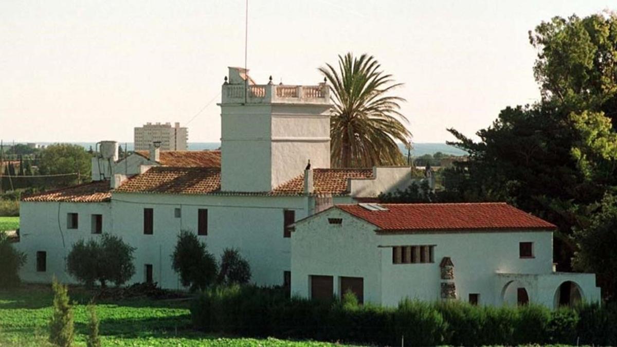 montroig  casa  masia mas miro