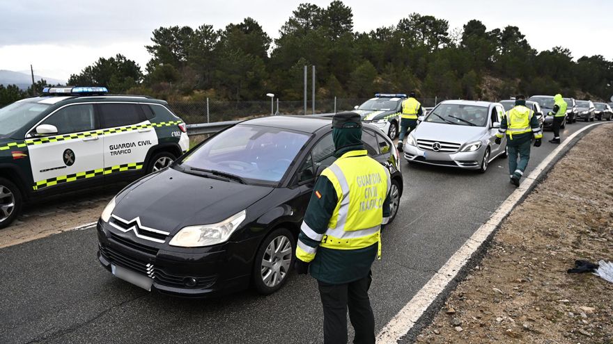 La Guardia Civil alerta de una novedad en sus controles: "¡Atención!"