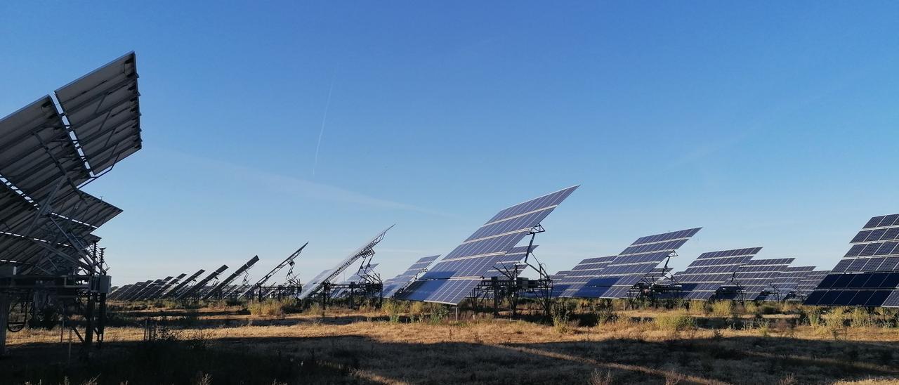 PLANTAS SOLARES EN TORO