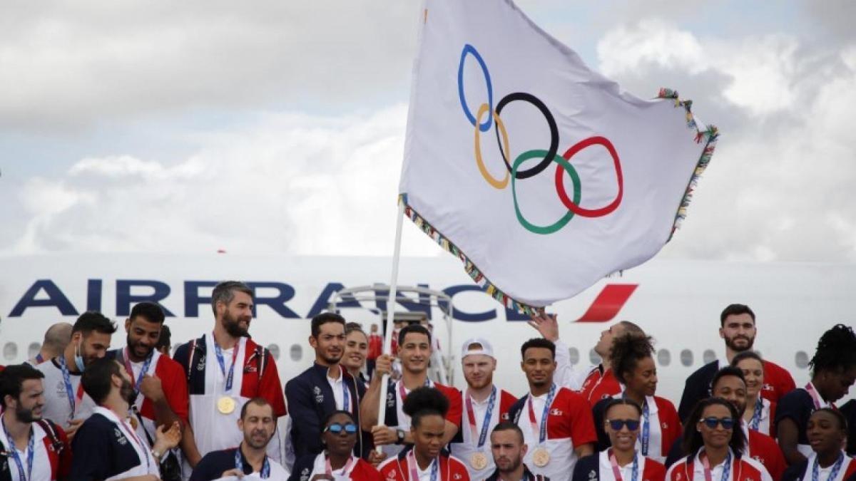 La bandera olímpica, en París