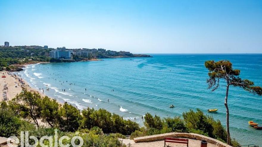 Apartaments amb piscina a la venda a Salou.