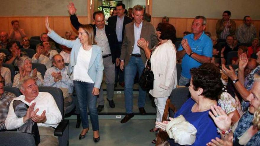 Pastor, Crespo, Rodríguez y Rueda hacen su entrada, ayer, en el auditorio de Lalín. // Bernabé/Luismy