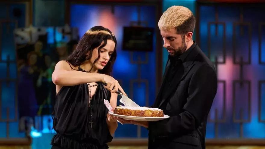 El aceite de oliva, el ingrediente clave del bizcocho viral de Rosalía: esta es la receta completa