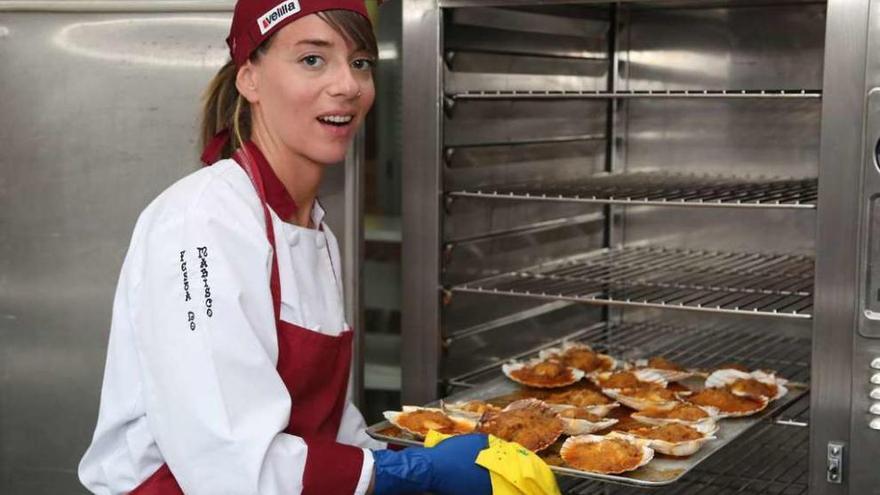 Las vieiras a la plancha serán uno de los platos a cocinar en la cocina acristalada. // Muñiz