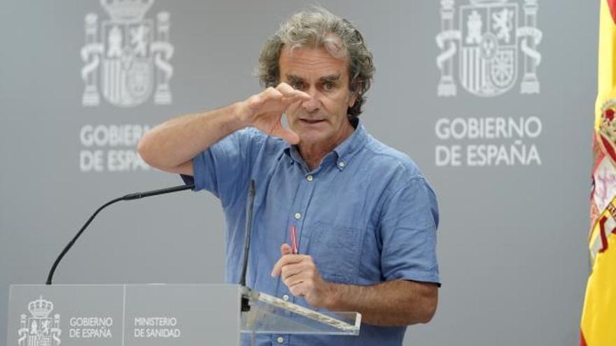Simón defiende que España está en una "subida suave"