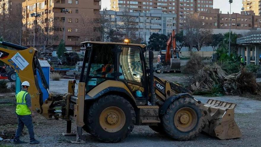 Apagón en tres comarcas de Valencia: una excavadora las deja sin teléfono ni internet durante dos horas