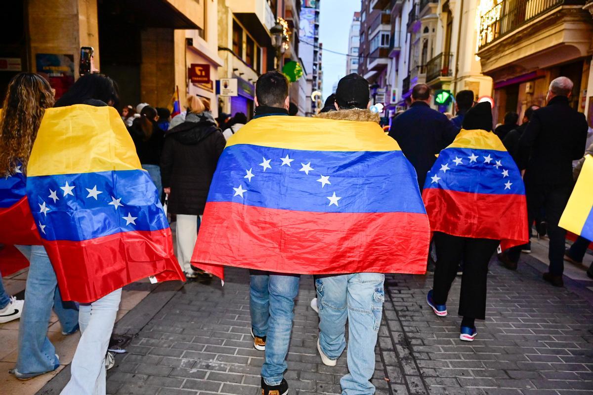 Concentración de venezolanos en Castellón