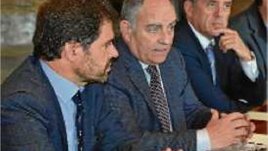 Blai Paco, Josep Bombardó i Lluís Recoder, en la reunió d&#039;Igualada