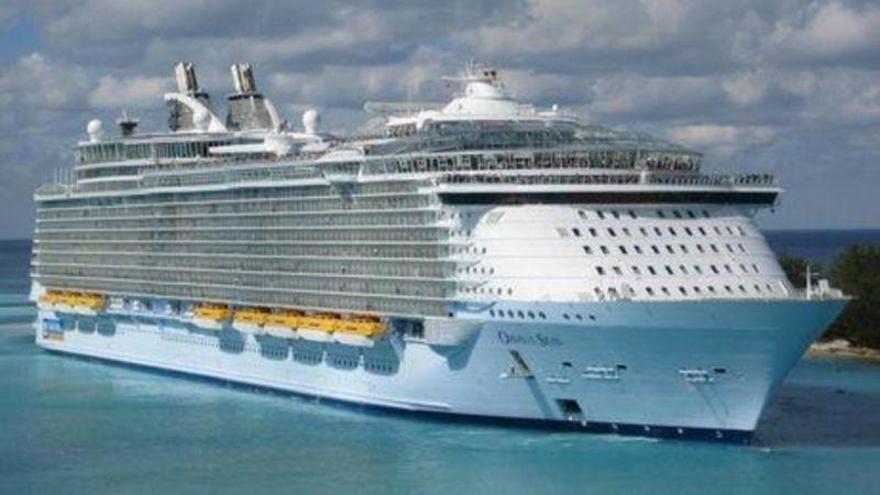 Caos en un crucero: 270 personas contagiadas por un virus