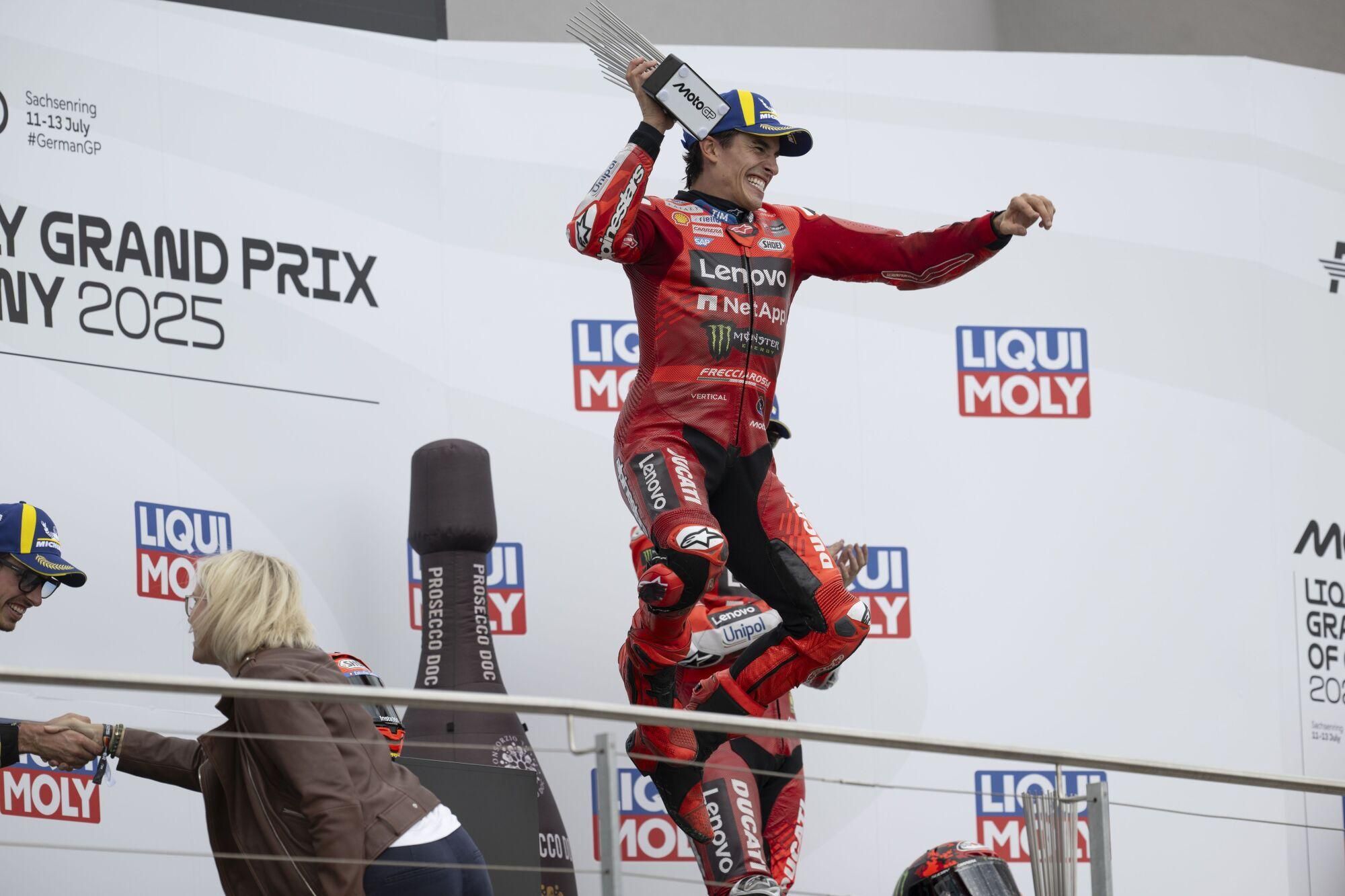13/07/2025 MARQUEZ Marc (spa), Ducati Lenovo Team, Ducati Desmosedici GP25, podium, portrait during the 2025 MotoGP Motul Liqui Moly Grand Prix of Germany, Germany GP, on the Sachsenring circuit, from July 11 to 13, in Germany - Photo Studio Milagro / DPPI DEPORTES GIGI SOLDANO / DPPI Media / AFP7 / Europa Press
