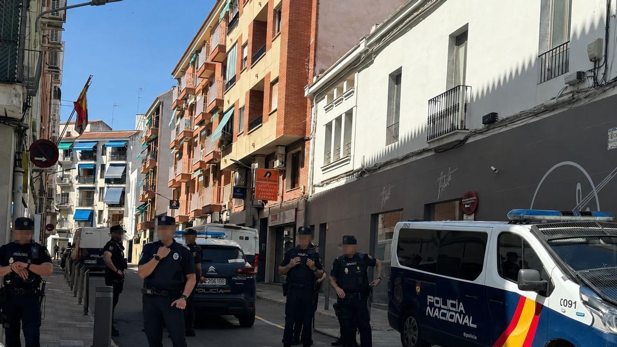 Policía Nacional tras el asesinato de Matías de Paula.