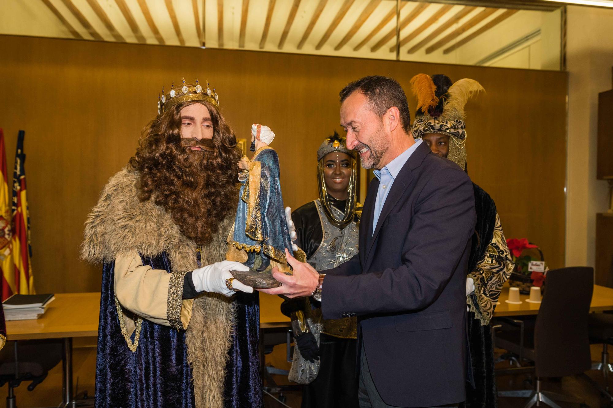 Así han llegado los Reyes Magos a Elche