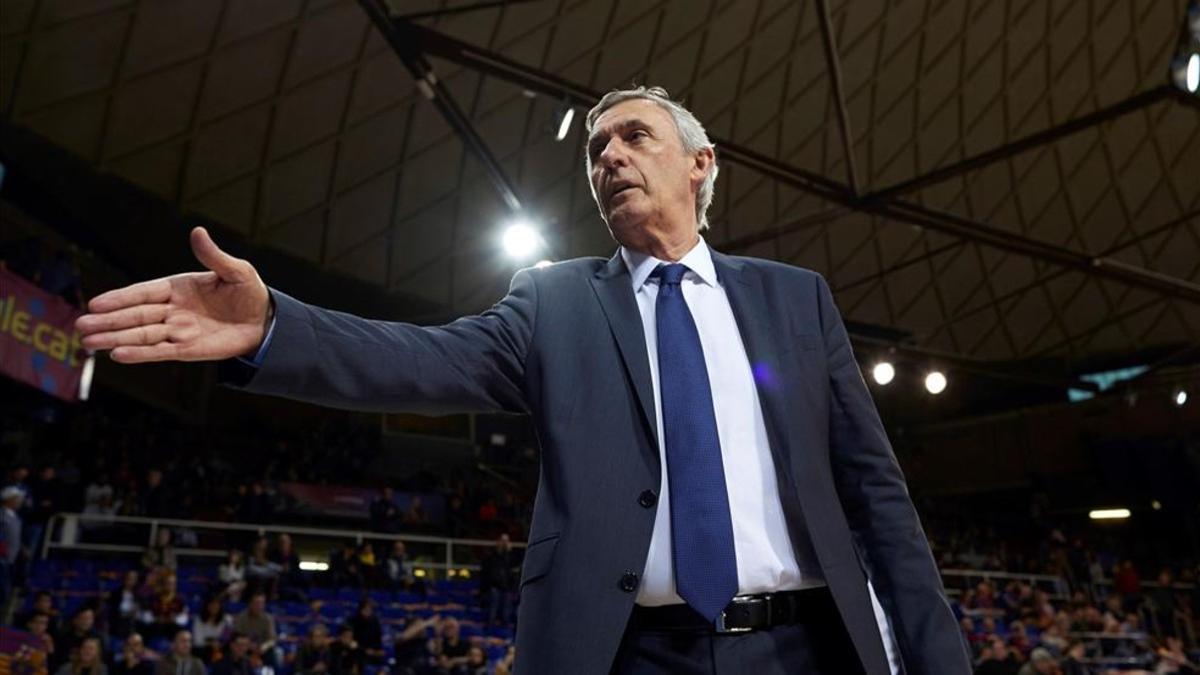 Pesic pasa página a las victorias y quiere todos centrados en el Burgos