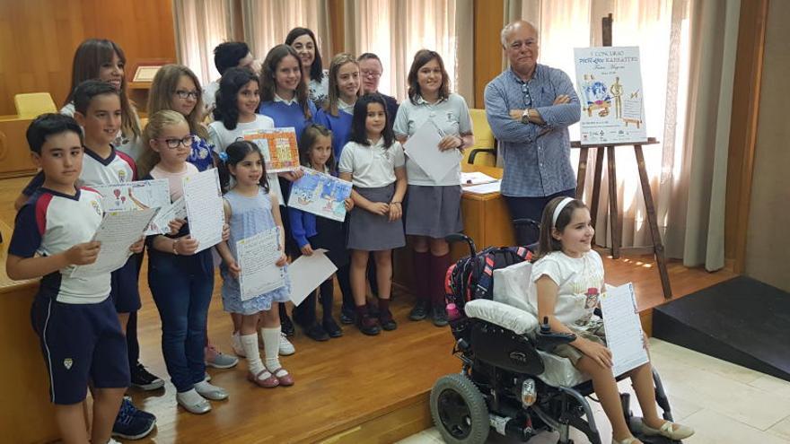 La cofradía de los Santos Patronos entrega los premios del concurso de dibujo