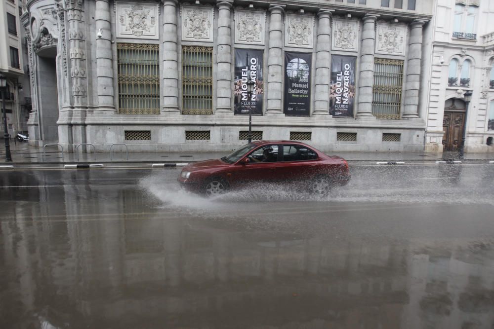 La gota fría llena la Comunitat Valenciana de agua