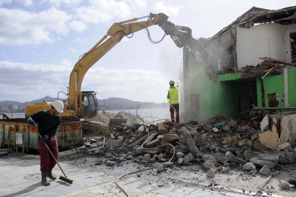 La playa de Compostela de Vilagarcía despide a su acuario