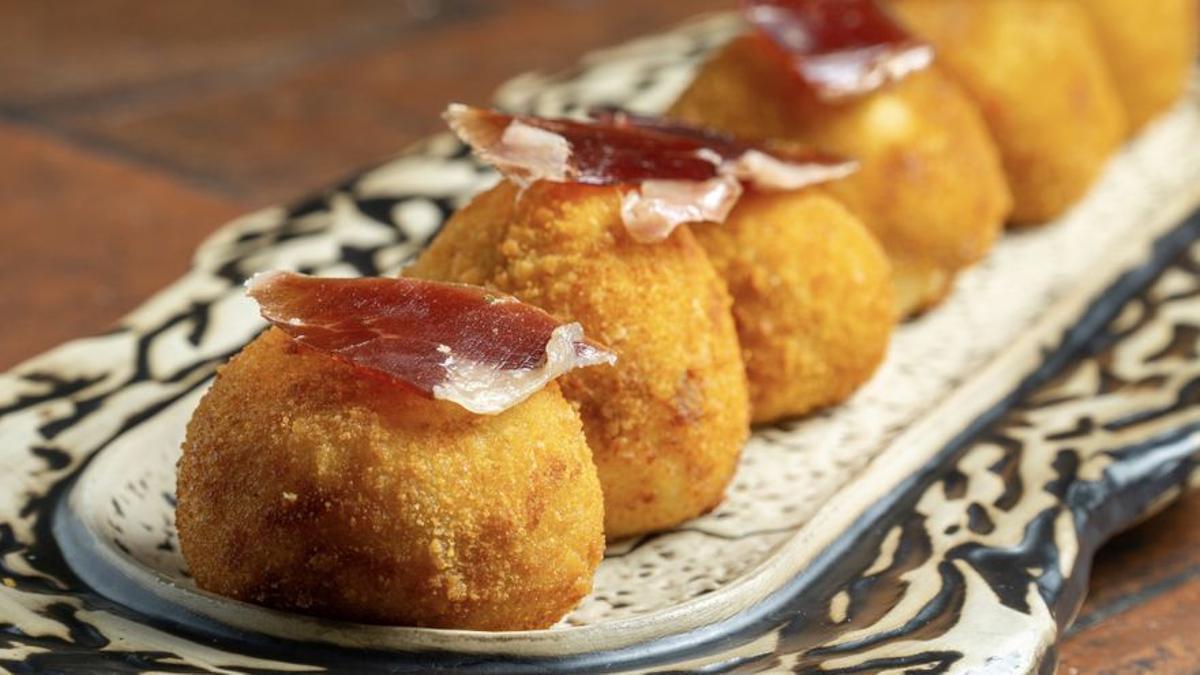 Las croquetas de jamón del restaurante Casino Alcalá.