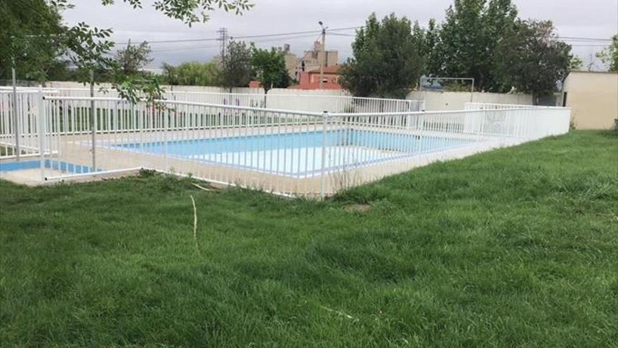 Las piscinas abren sus puertas en una campaña marcada por el covid-19