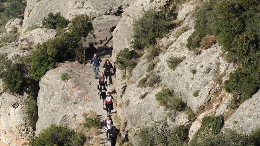 Obertes les inscripcions per a la XXIII Caminada de Primavera Abrera-Montserrat