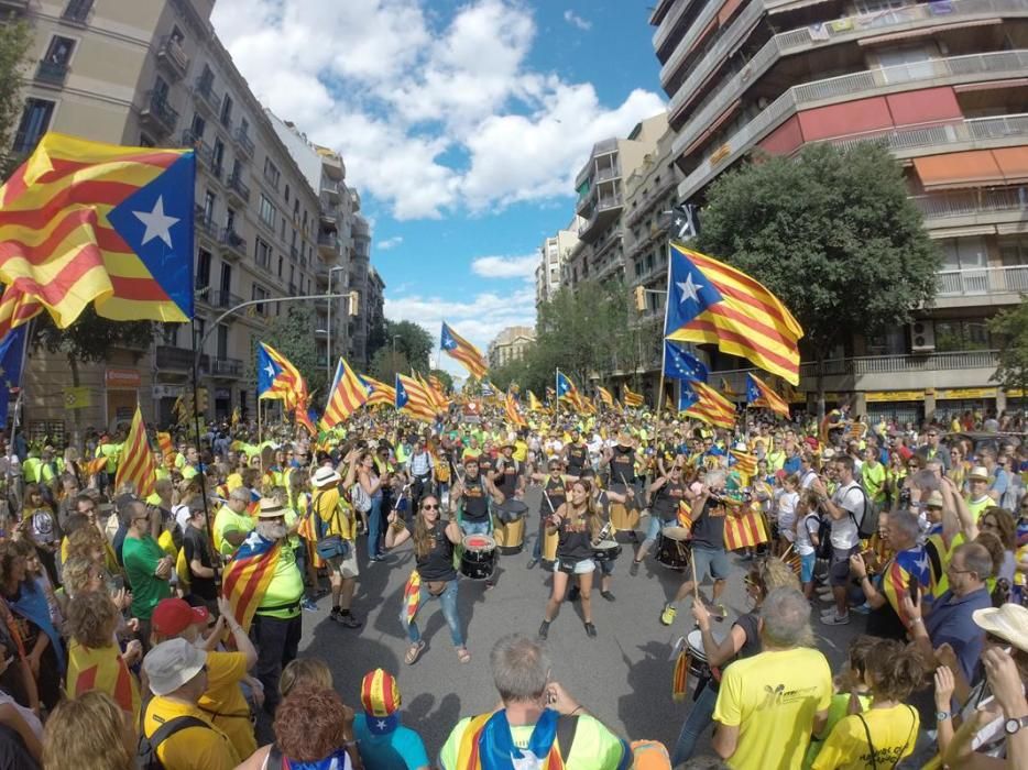 Els gironins a la manifestació de la Diada a Barcelona