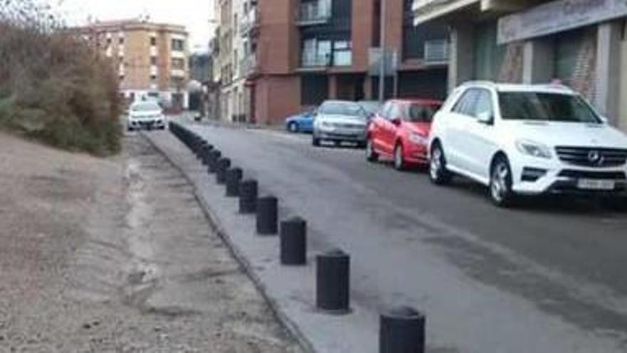 Els pilons s&#039;havien col·locat per separar vehicles i vianants