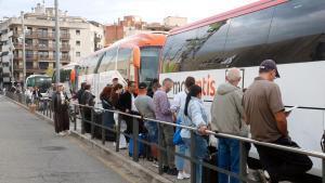 Els municipis catalans demanen a la Generalitat més autobusos directes a Barcelona davant les crisis de Rodalies