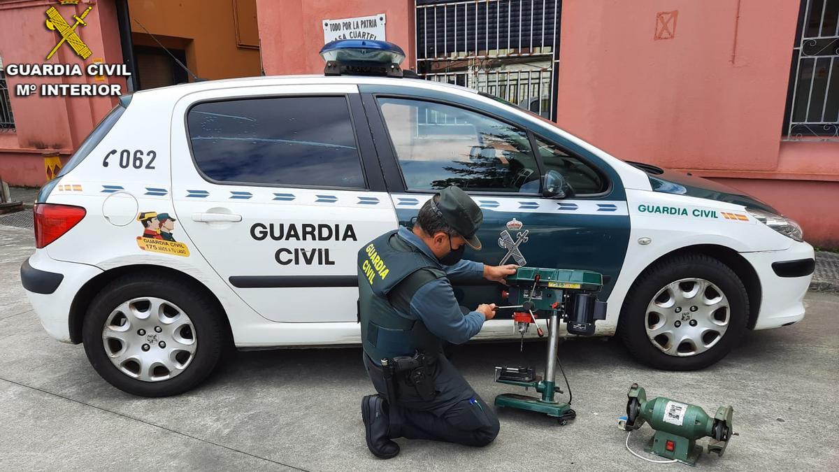Herramientas recuperadas en el robo.
