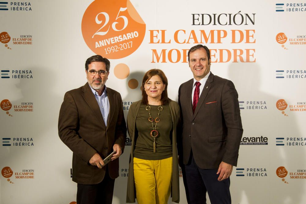 Gala 25 Aniversario Levante-EMV Edición Camp de Morvedre.La Presidenta del PP Isabel Bonig junto con el diputado autonómico y exalcalde de Sagunt Alfredo Castelló y Sergio Muniesa, exalcalde de Sagunt