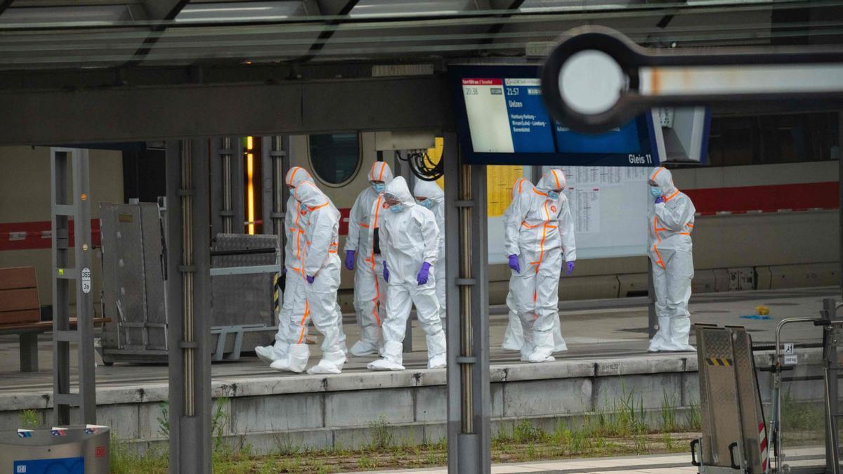 Una mujer hiere a cuchilladas a diecisiete personas en la estación de trenes de Hamburgo