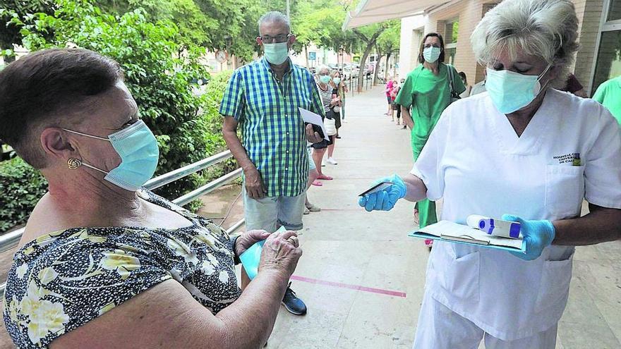 Médicos de Castellón cuestionan la plantilla de rastreadores para covid