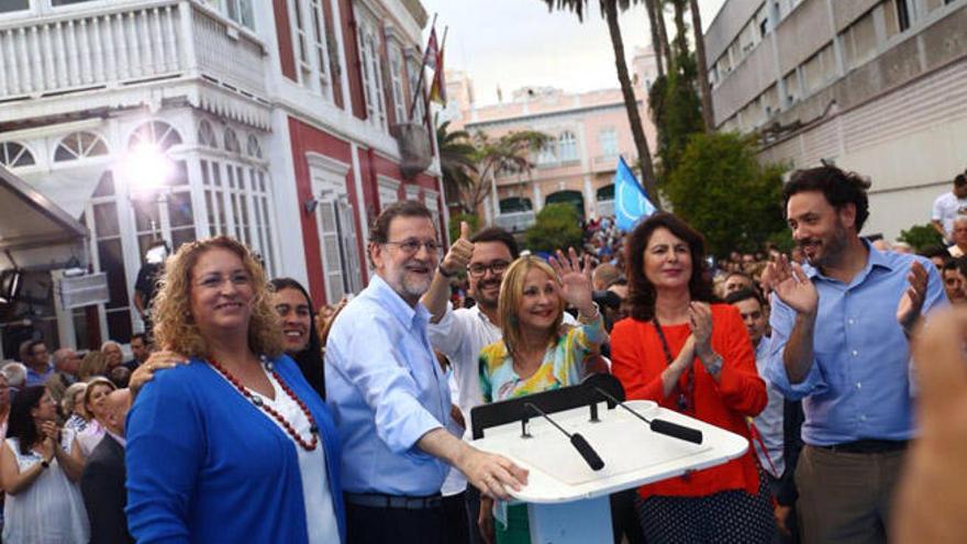 Rajoy culpa a Sánchez por la posibilidad de que el PSOE pueda ser tercero