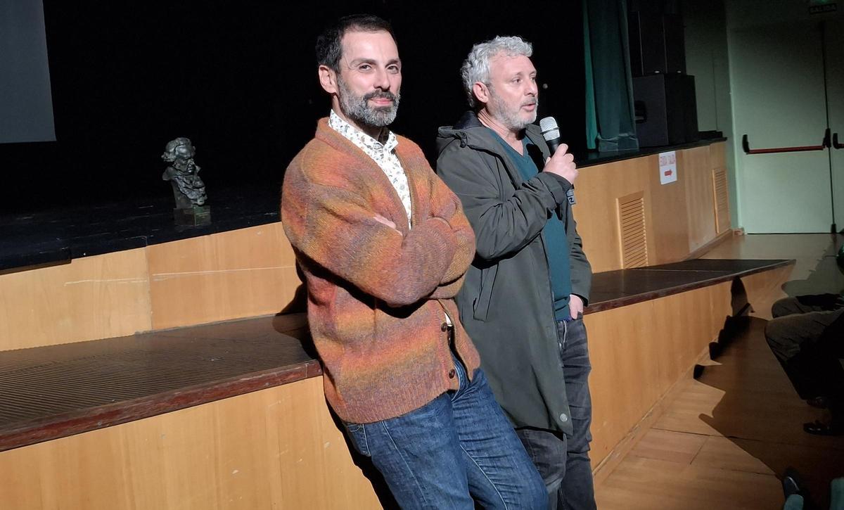 Carlo d'Ursi asistió a la proyección de sus cortos y charló con el público