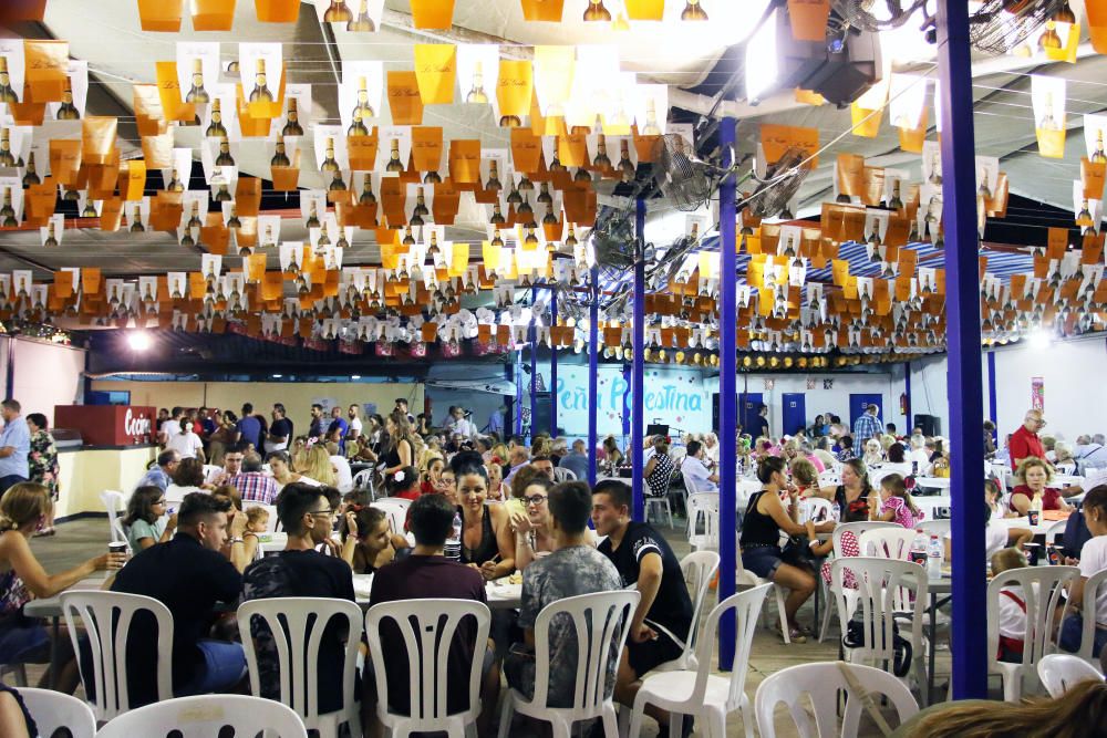 Noche del jueves en el Real de la Feria