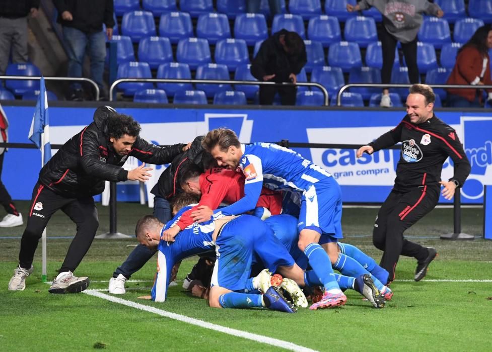 Penalti, el gol y la celebración del Dépor