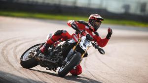 Ducati enseña músculo en Eicma, jugando en casa.