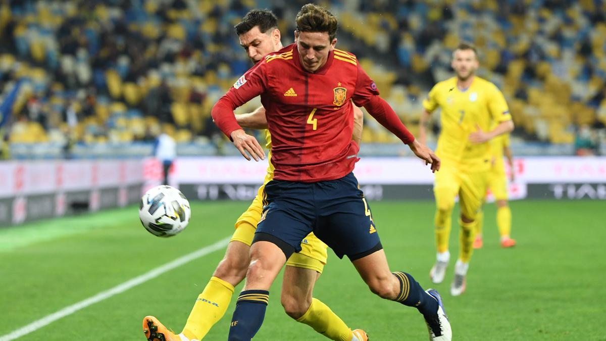 Pau Torres, central del Villarreal CF y de la selección absoluta española de fútbol