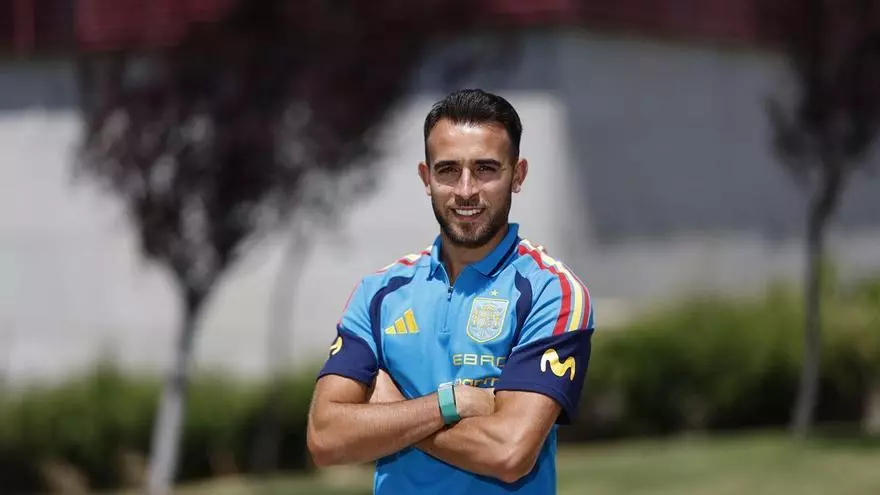 Eric Garcia y su golazo para enmarcar en el entrenamiento con la Selección