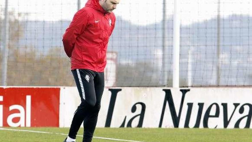 Baraja, en un entrenamiento en su etapa en el Sporting.