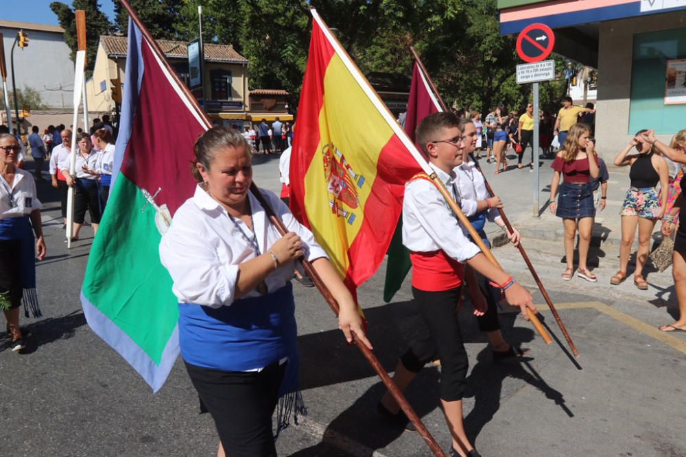 La procesión de la Virgen del Carmen por las calles de El Palo.