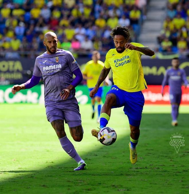 El Villarreal perdona y suma un nuevo empate ante el Cádiz (0-0)